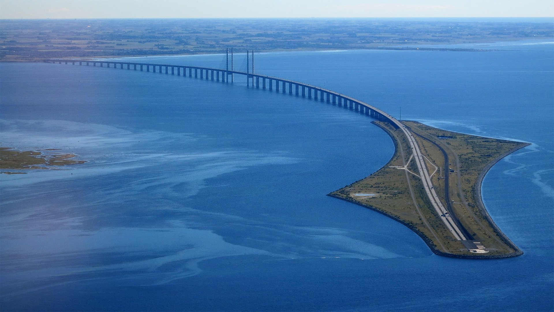 Fotograf: Nick-D Öresundsbron från luften i september 2015.