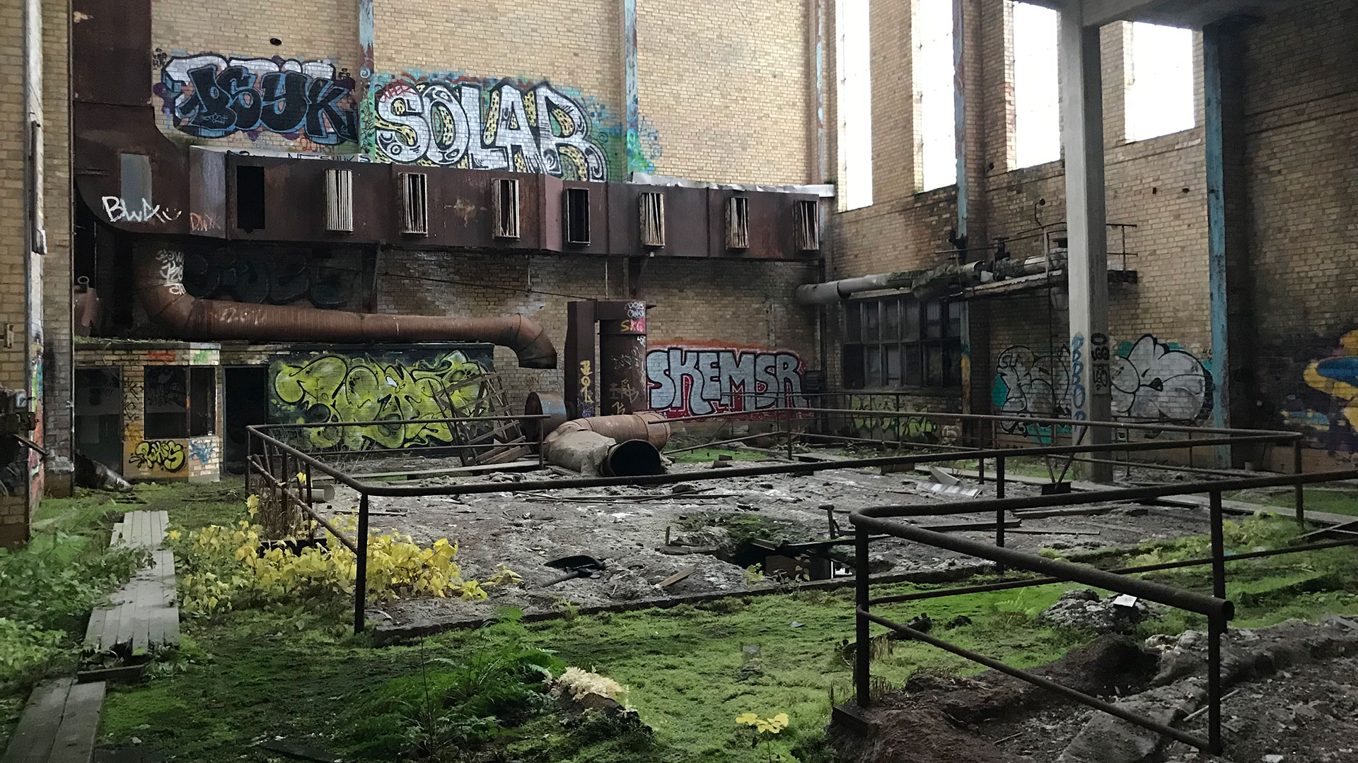Fotograf: Naturvårdsverket Övergiven industribyggnad