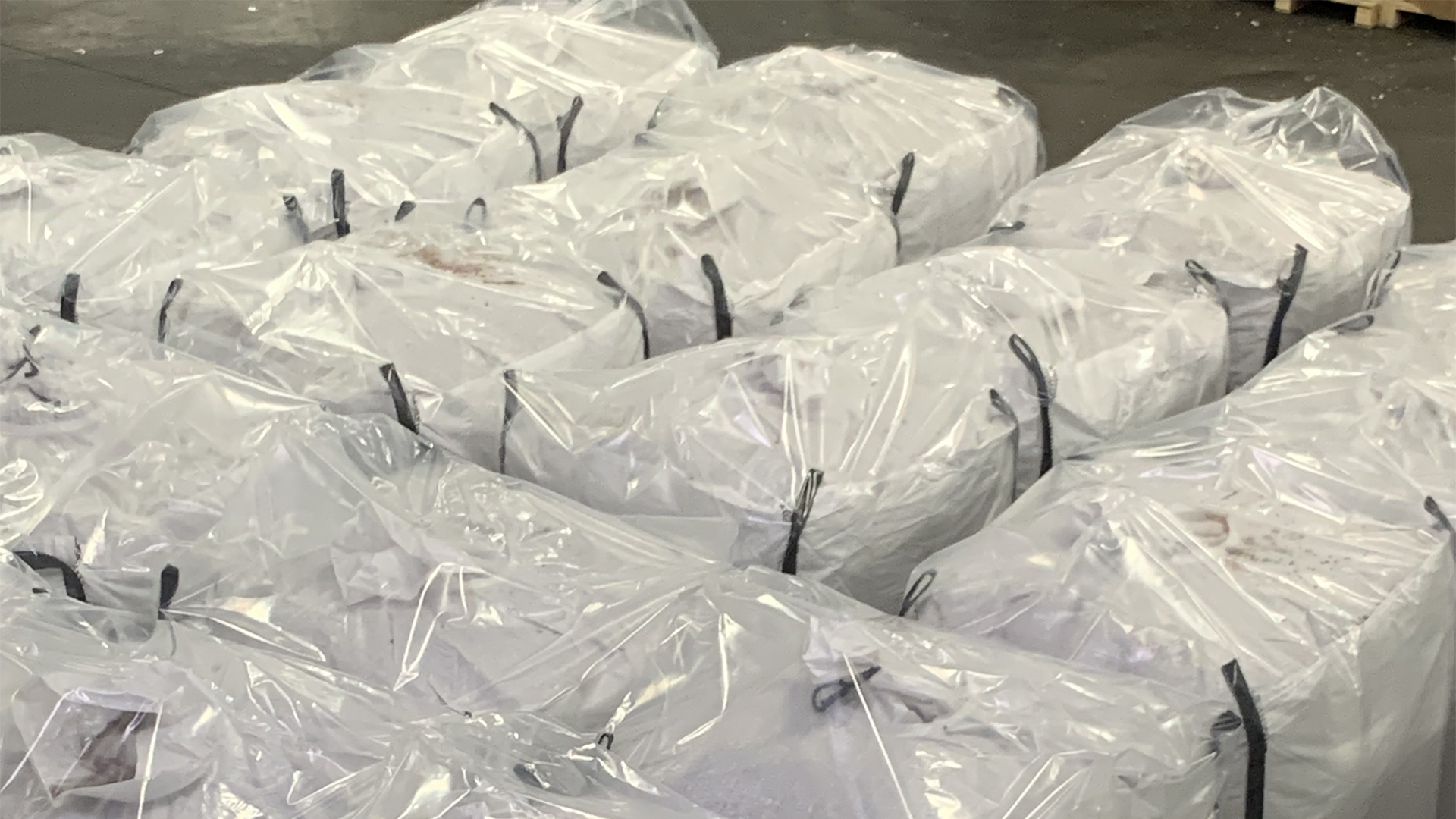Transportförpacningar i plast.