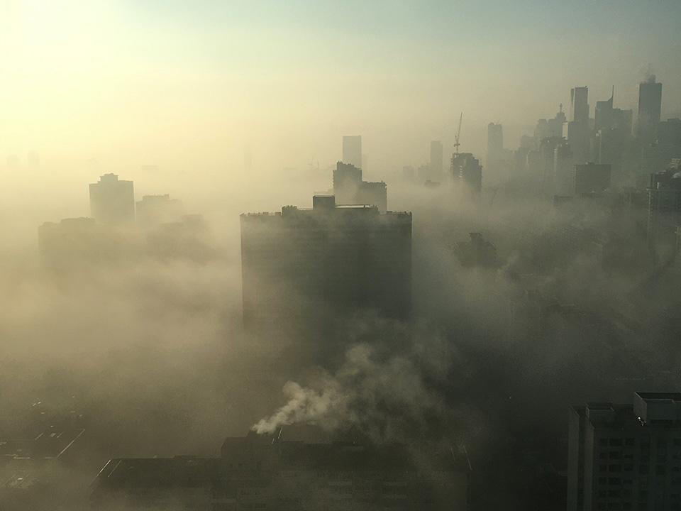 Dimma och rök över Toronto