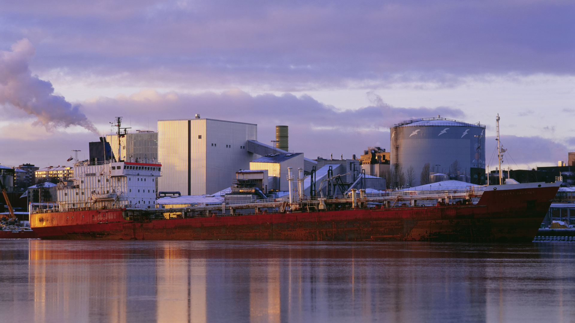 Oljetanker, Värtahamnen