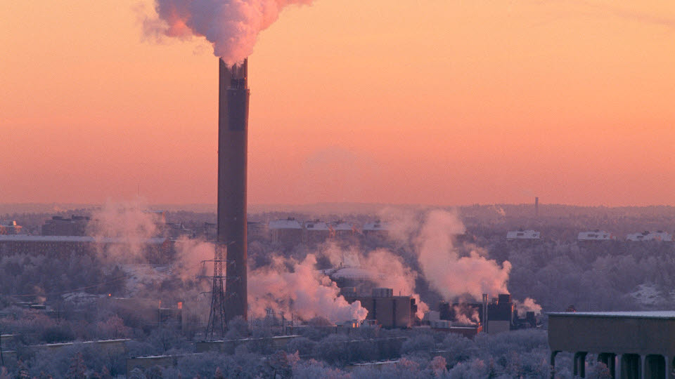 Fotograf: Jeppe Wikström
Bildbyrå: Johnér Rök ur hög skorsten